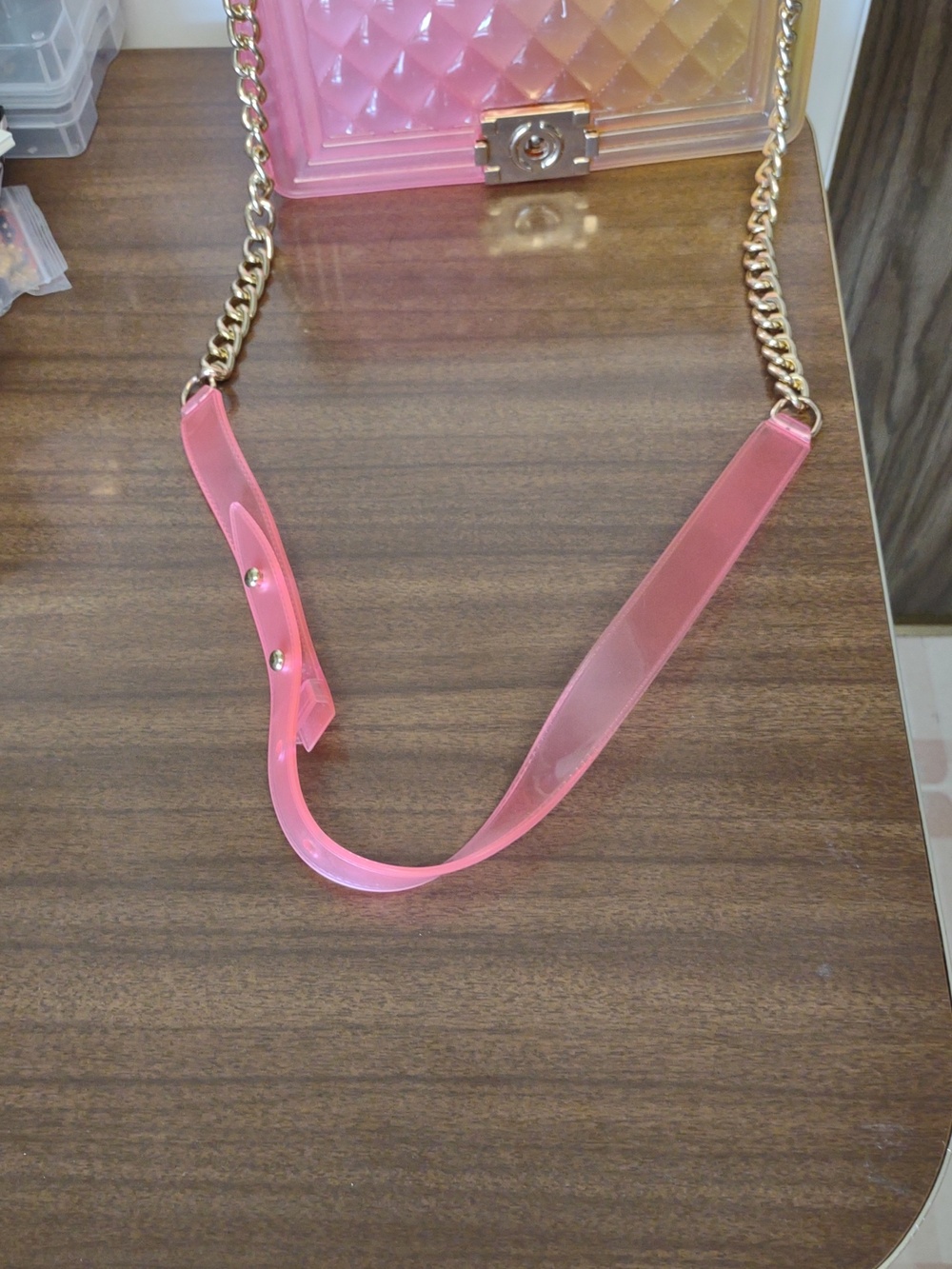 Jelly Pink to Yellow Ombre Quilted Look Vintage Crossbody Bag - Picture 3 of 8